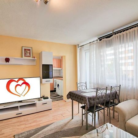 Comfortable Homly Apartment Оффенбах Экстерьер фото